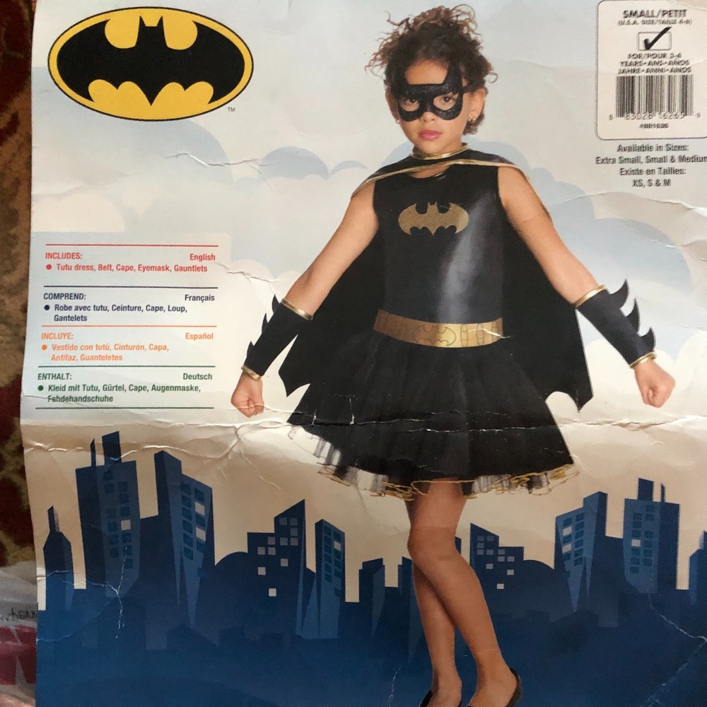 BATGIRL HALLOWEEN COSTUME